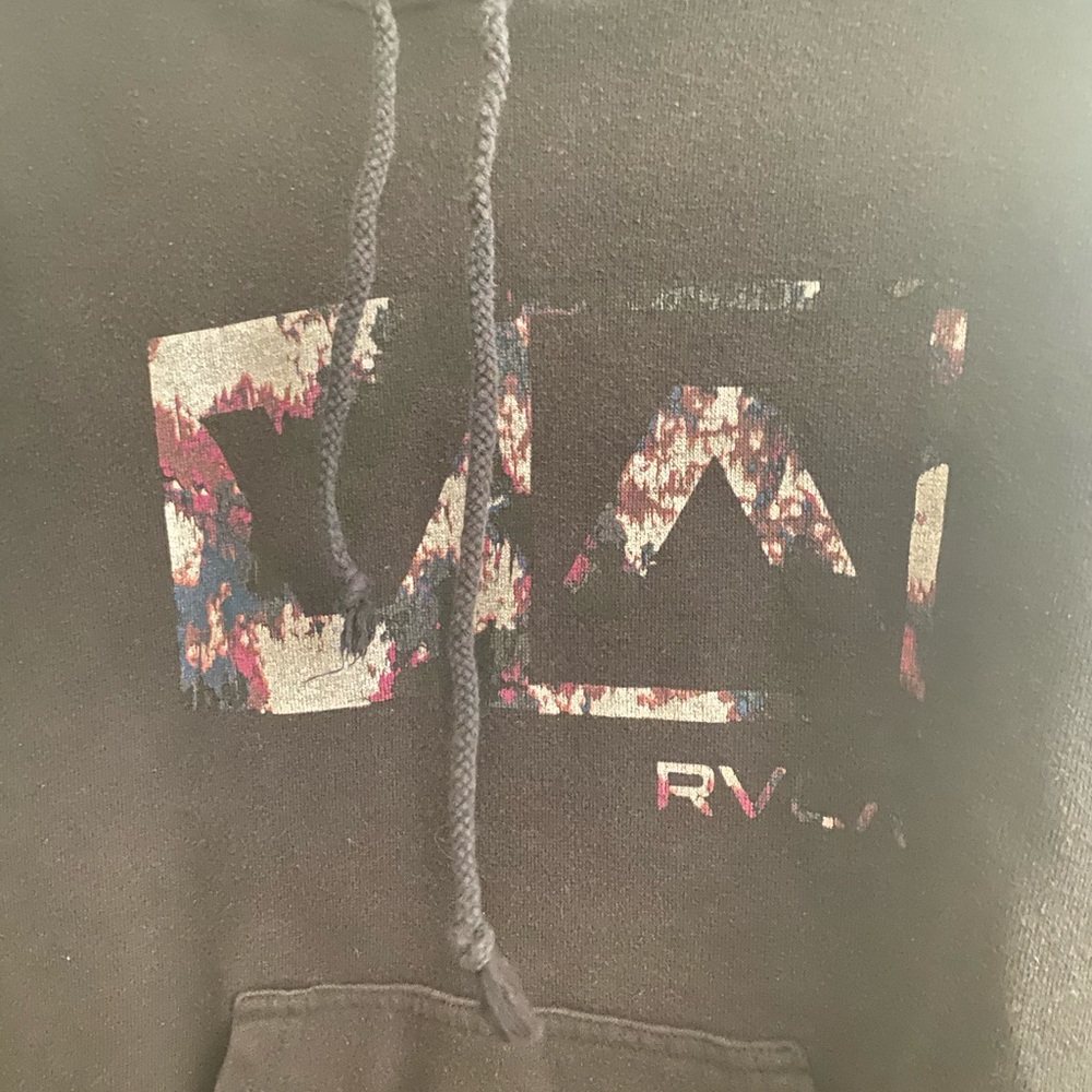 RVCA sweater